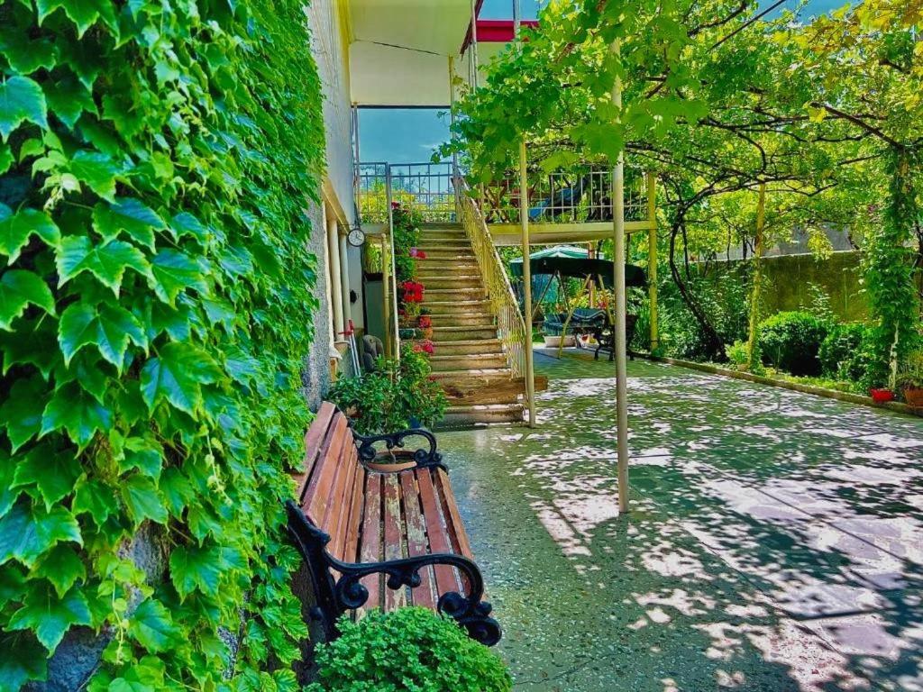 Home Inn-Guesthouse Lagodekhi Exterior photo